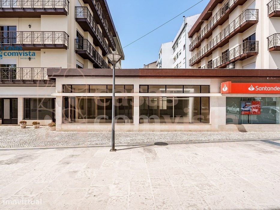 Loja / Serviços /Centro de Fátima / Arrendamento, Fátima