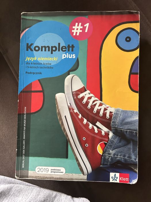 Komplett plus podrecznik do niemieckiego klasa 1