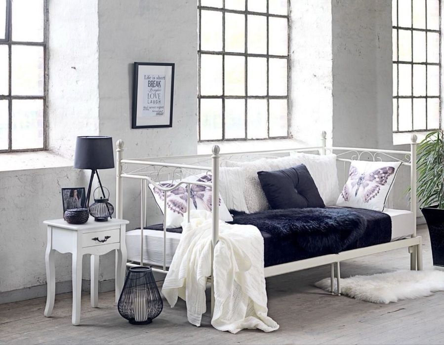 Rama łóżka z materacem jysk Porsgrunn