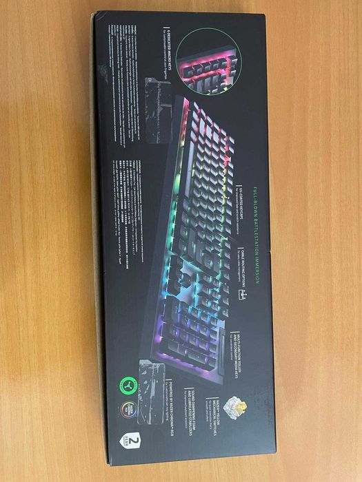 Teclado Mecânico Razer BlackWidow V4 X – Com Caixa