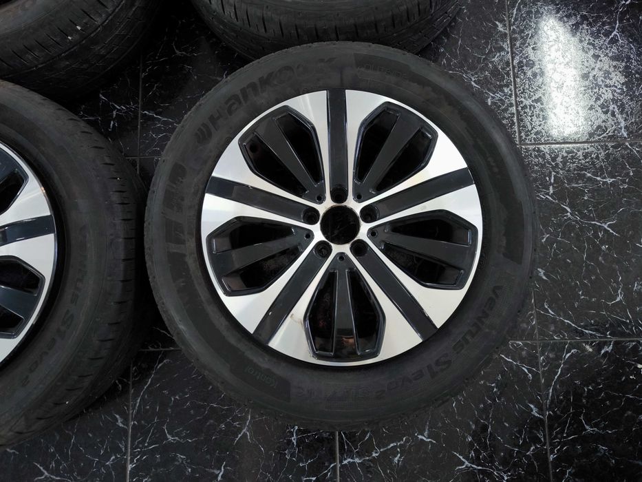 Jantes 18" Mercedes-Benz com pneus