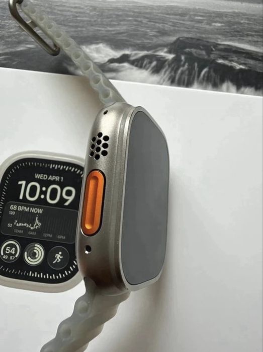 Apple Watch Ultra 49mm Titânio Natural + Ocean Band (Novo)