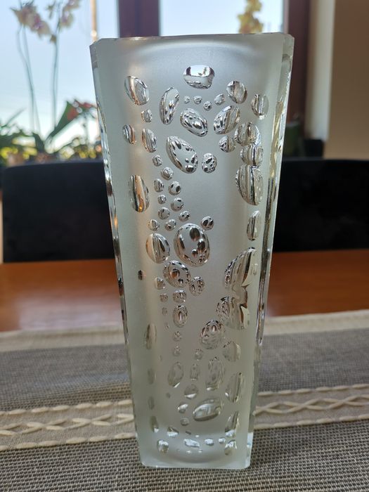Wazon szklany babciny ozdobny wys. 22,5 cm