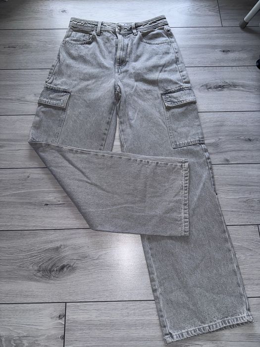Spodnie Jeansowe jeans jasnoszare Cropp