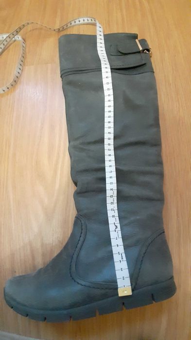 Продам итальянские женские зимние сапожки