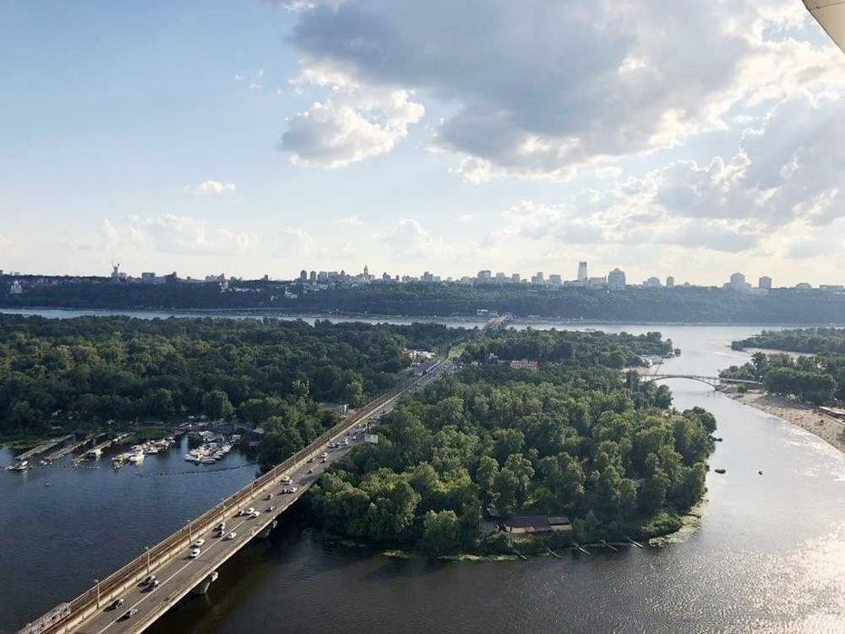 Видова на р.Дніпро дворівнева 5К ЖК Сонячна Рив’єра М.Слобідська 3а