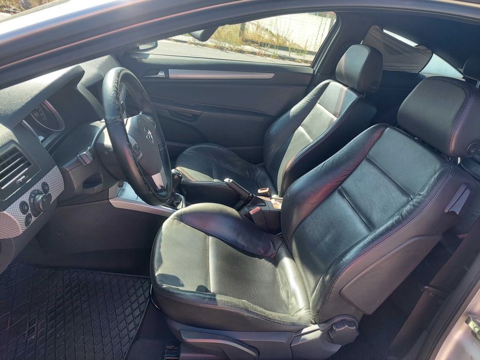 Opel astra h gtc 1.9 150cv