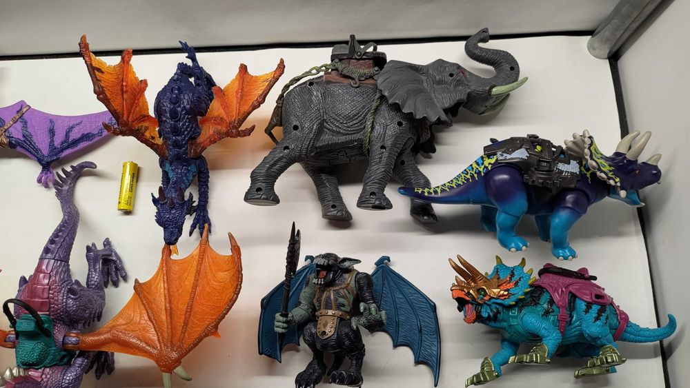 Игрушки.Chap Mei.драконы,монстры.mega bloks.монстр.фигурки.персонаж.