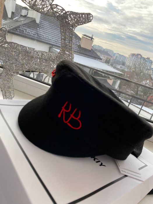 Кепчик Ruslan Baginskiy