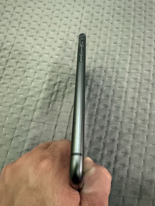 iPhone 11 128Gb iCloud lock