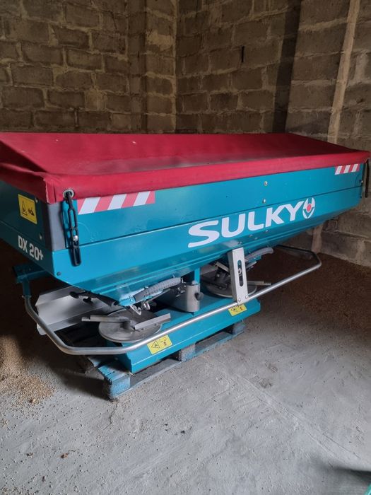 Rozsiewacz nawozu  sulky dx 20
