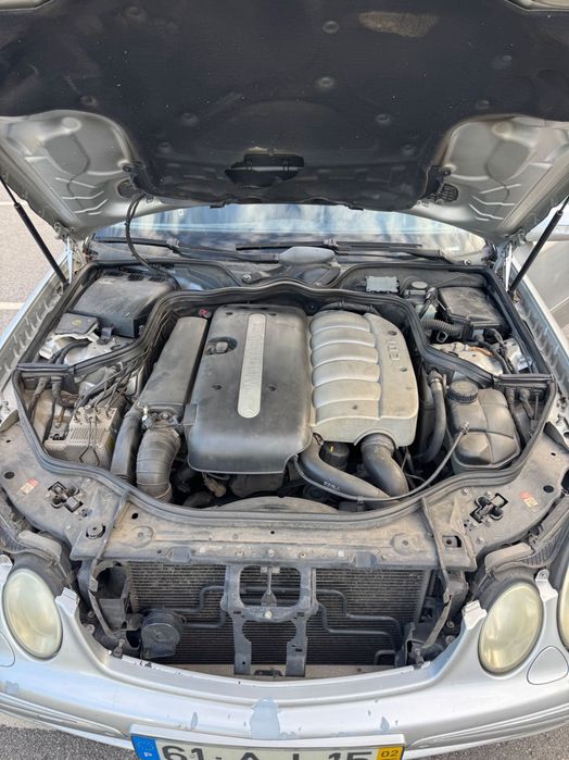 2002 Mercedes-Benz E270 CDI