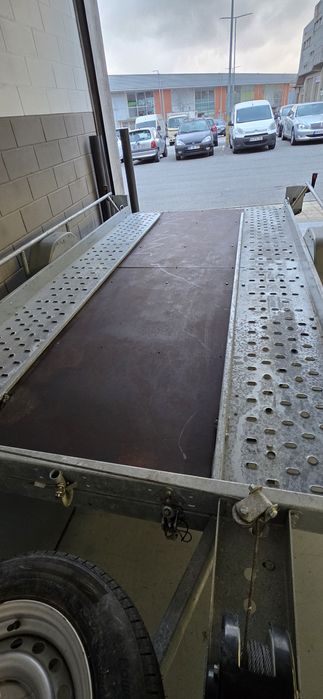 ATRELADO porta carros Lider