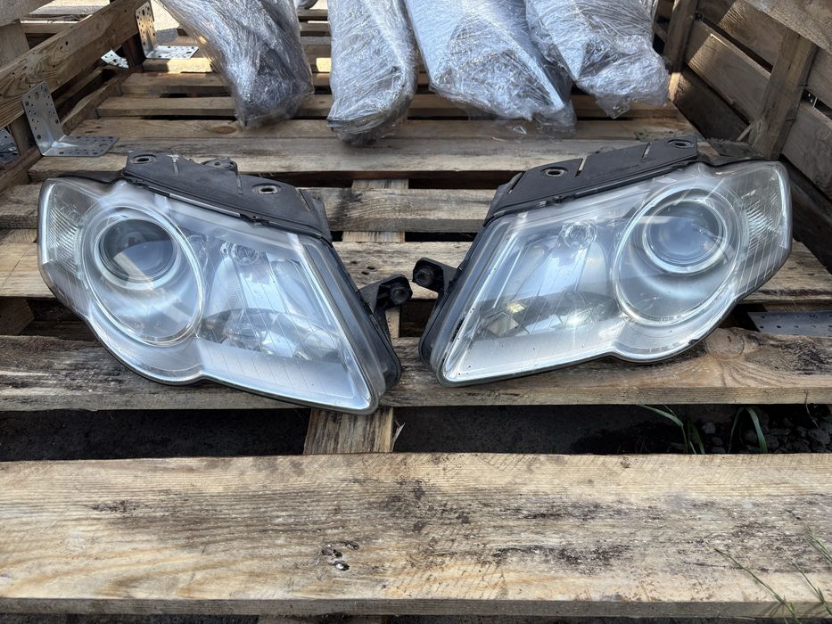 Передня фара Volkswagen Passat B6 Фольцваген