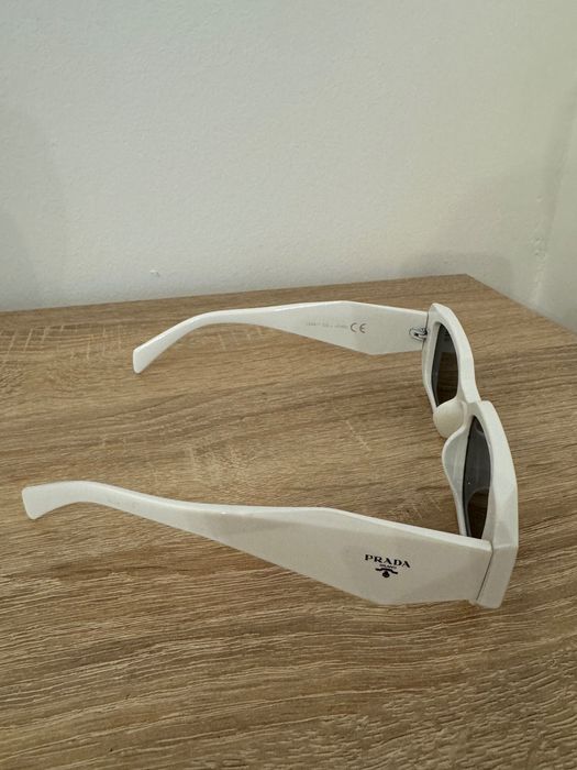 Okulary Prada przeciwsłoneczne