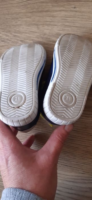 Buciki adidasy trampki roz 21