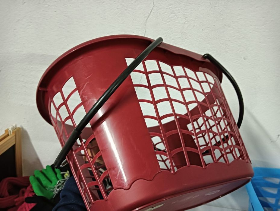 cestos variados cada 2 eur