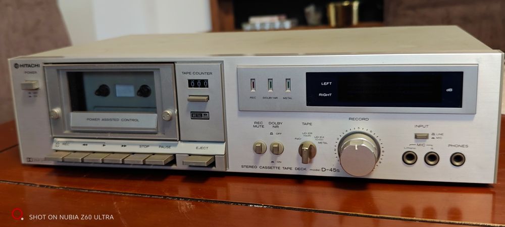 Stereo Hitachi, amplituner, deck, gramofon, kolumny.