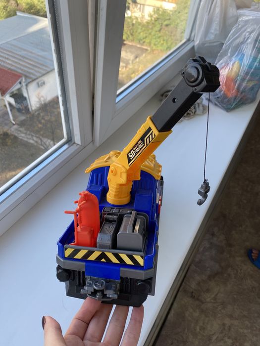 Потяг зі звуковими ефектами