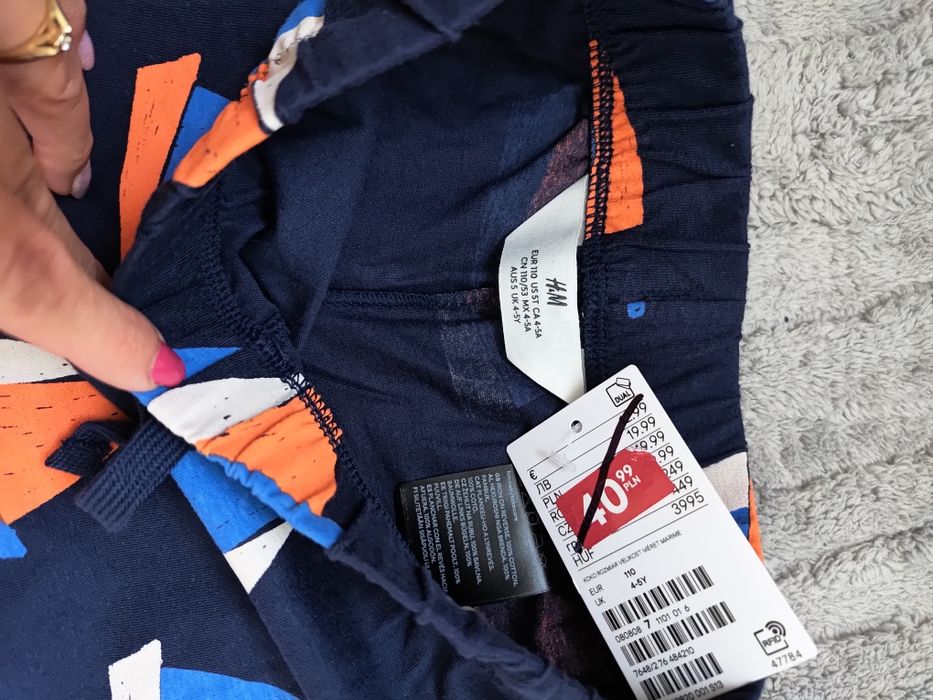 Nowe szorty h&m 110 krótkie spodenki