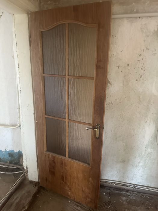 Продам межкомнатные двери