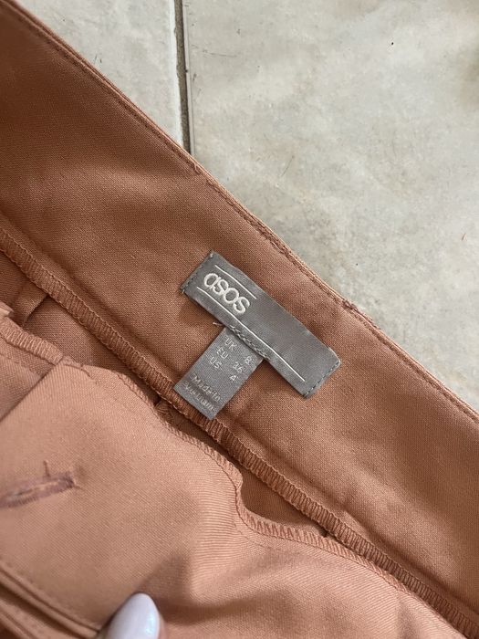 Fato castanho claro de mulher da ASOS