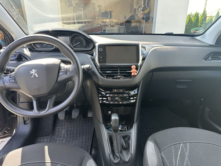 Peugeot 208 idelany do jazdy po Krakowie :)