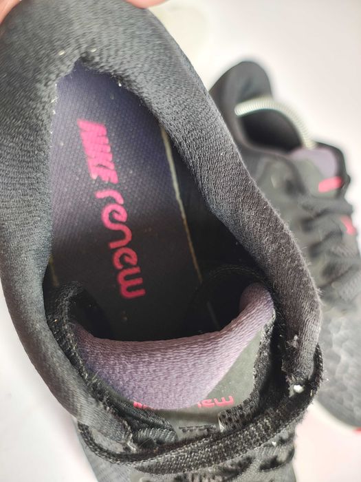 - Nike Renew Ride 2  - Buty do biegania r. 42