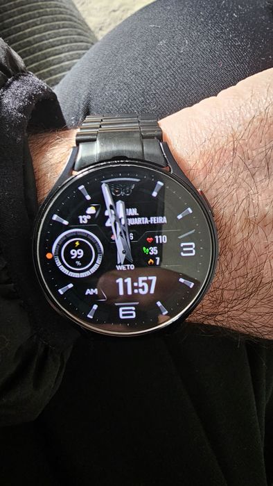 Vendo Samsung Galaxy Watch6 44mm BT (SM- -R940)