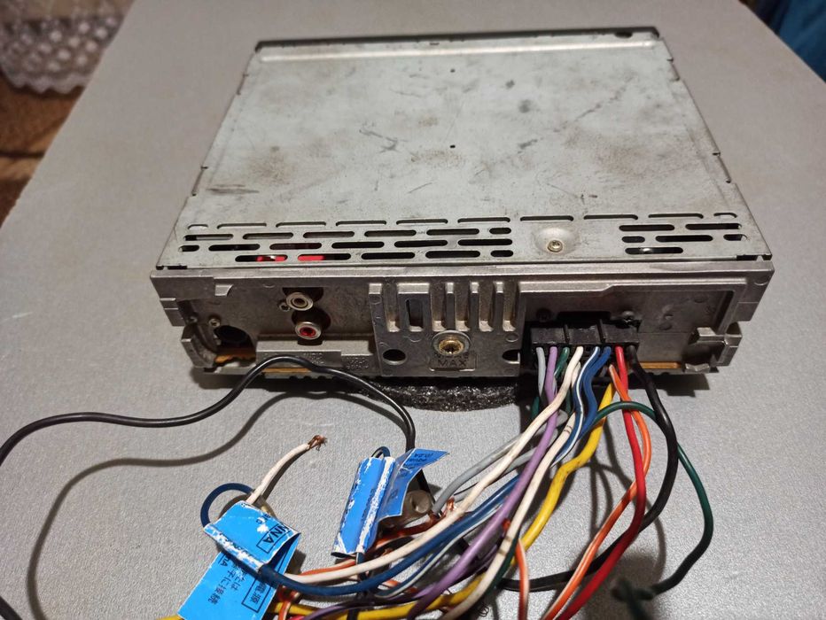 Продам автомагнiтолу SONY CDX-S2250S