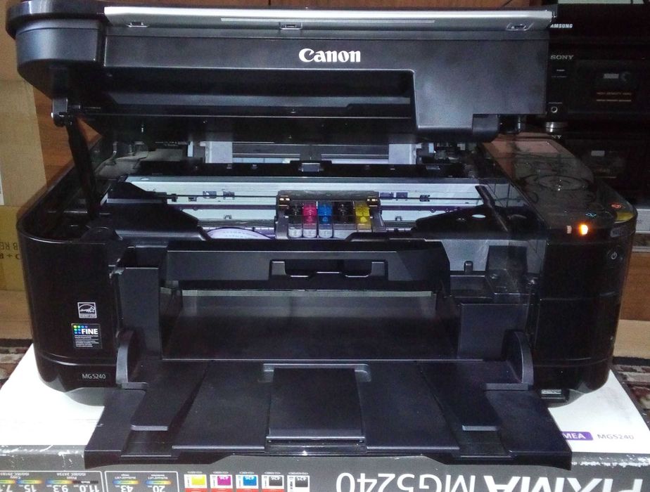 Принтер, сканер, копір БФП Canon MG 5240
