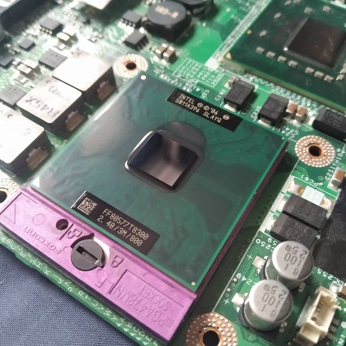 Płyta główna Dell Inspiron 1720 0UK435 + procesor INTEL C2D T8300 + do