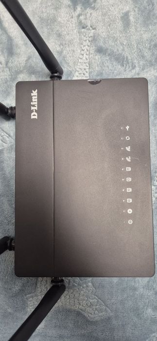 Роутер D-Link DIR-815 (DIR-815/AC)