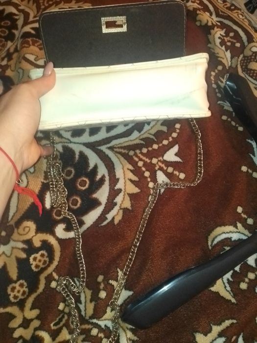 Продам сумочку Шанель