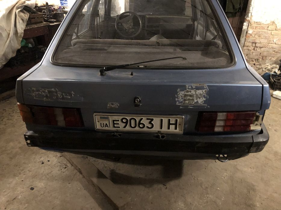 Ford escort 1.4 бензина