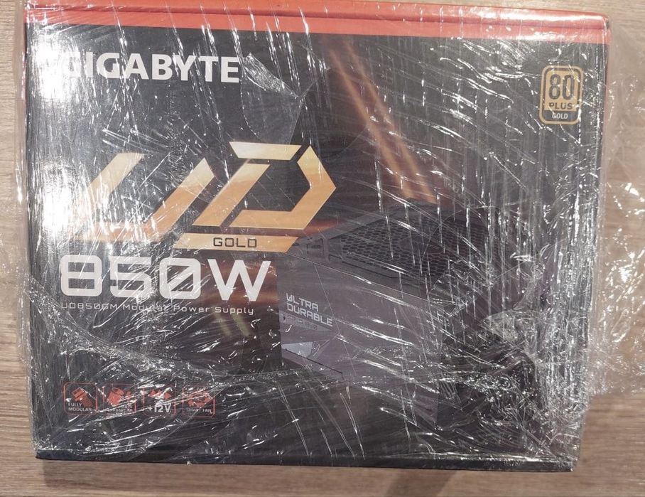 Блок живлення Gigabyte ud850GM