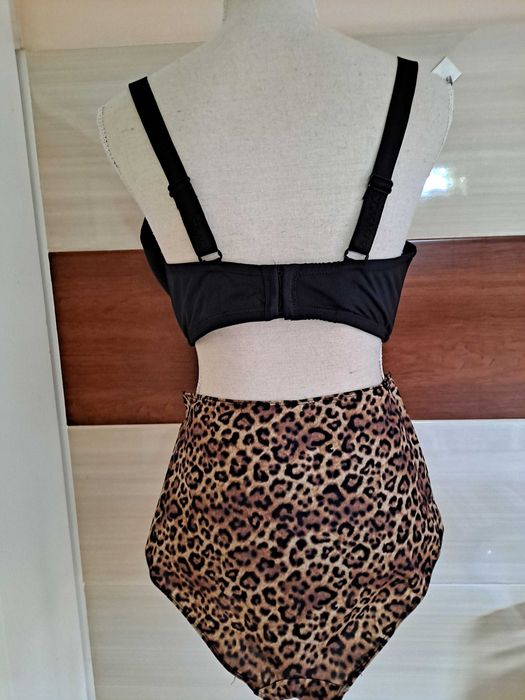 Strój kompielowy dwuczęściowy damski duży.