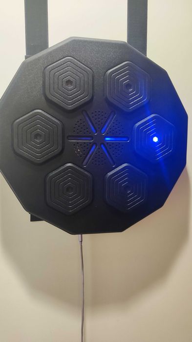 Music Punch™ - Music Boxing Machine (Modelo Expert) - Como Novo
