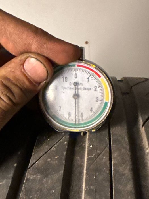 Brigestone turanza t 001 225/50/18 лето пара