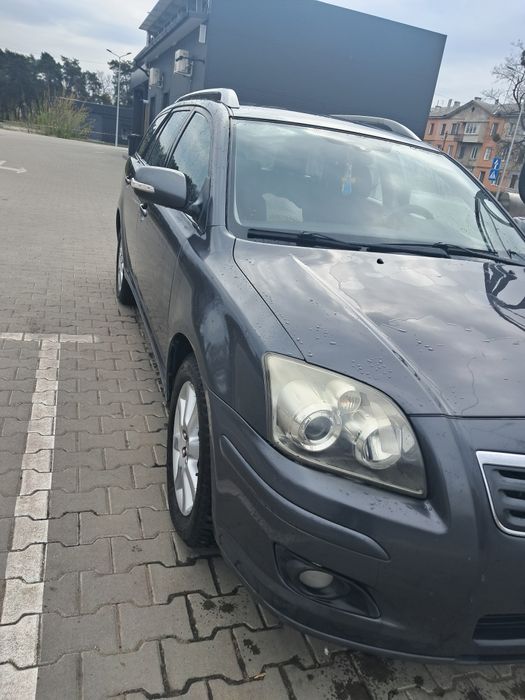 Продам власне авто Toyota Avensis 2.0 дизель 6ст.механіка D-4D