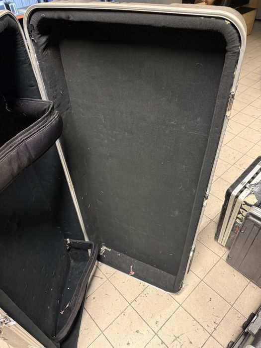 Flight Case Gator Grande para Guitarra / Instrumentos / Equipamento AV