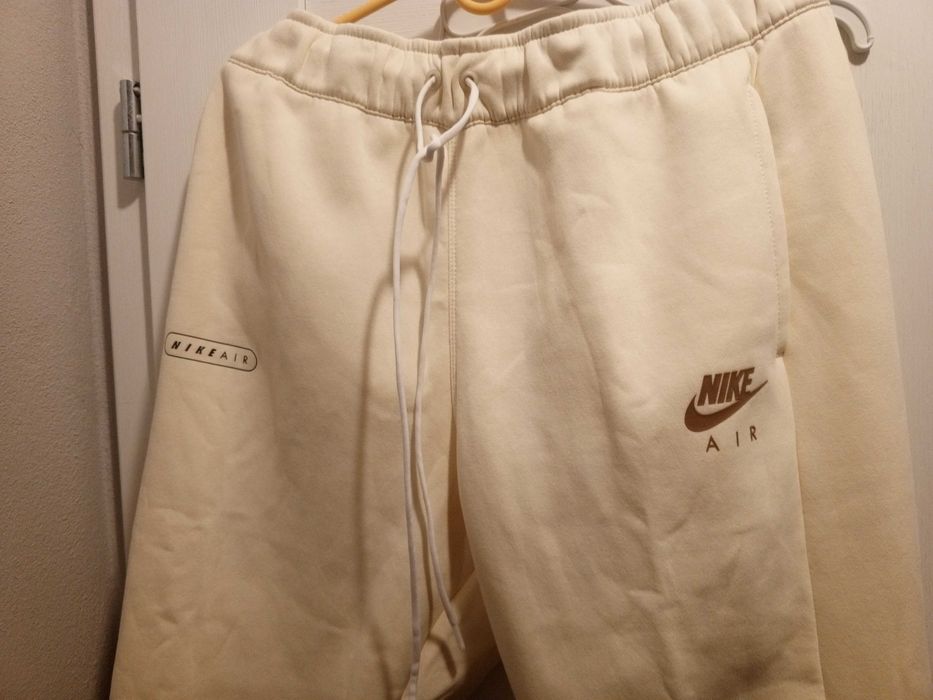 Spodnie Nike Air roz L