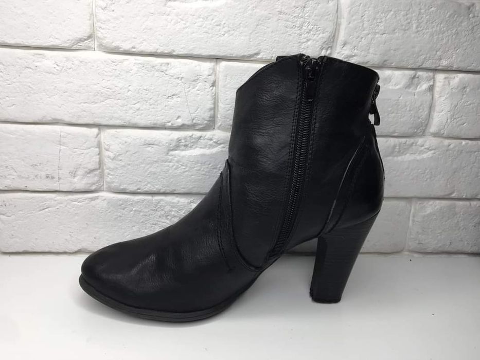 Botki delikatnie ocieplane Rozmiar 38