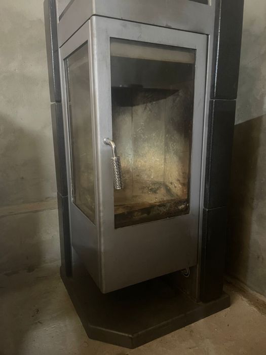 Камінна піч (Камін)