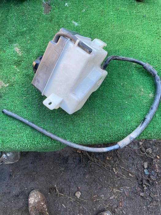 Розширювальний бачок Huyndai Accent 3 2006-10 оригінал бензин, цілий