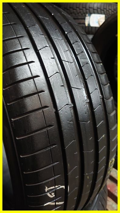 Пара летних шин Pirelli Pzero PZ4 225/40 r19 225 40 19