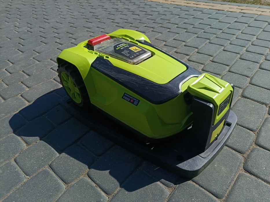 Robot koszący NAC