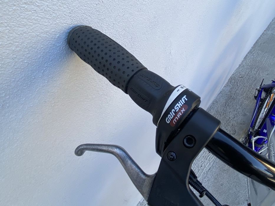Bicicleta Híbrida Specialized Expedition Sport (Como Nova) – Conforto Premium