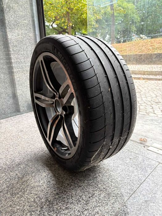 Jante com Peneu Michelin
