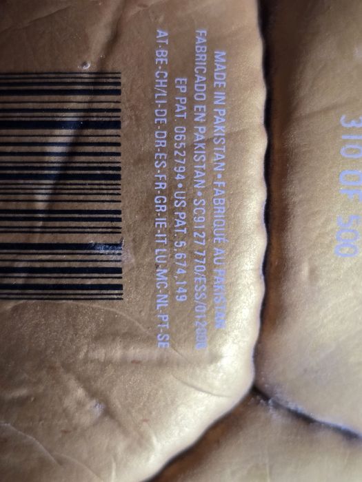 Bola de futebol Nike Mercurial Ouro Finais, edição limitada